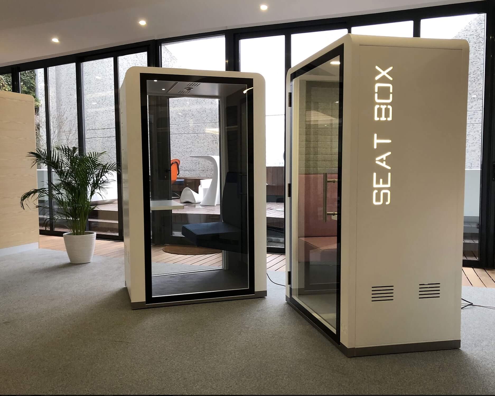Cabine acoustique pour le bureau